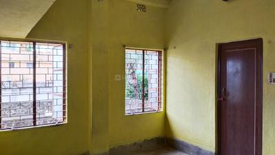 Bedroom Image of 850 Sq.ft 2 BHK Builder Floor for rent in Birati Kolkata for Rs. 6500