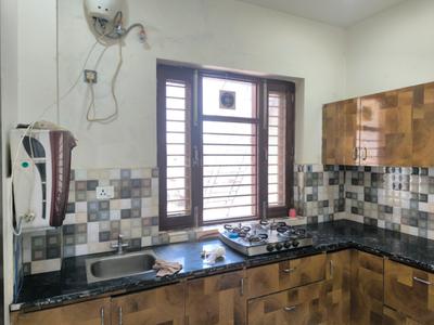 Kitchen Image of 1500 Sq.ft 1 BHK Builder Floor for rent in Sector 9 Faridabad for Rs. 22000