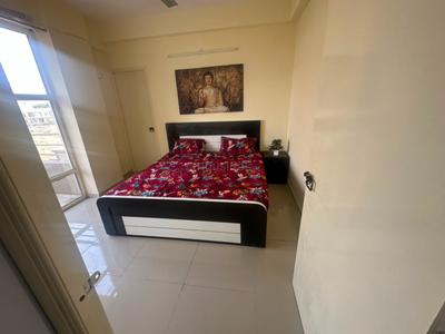 Bedroom Image of 800 Sq.ft 3 BHK Apartment / Flat for rent in Pyramid Altia, Sector 70 Gurgaon for Rs. 35000