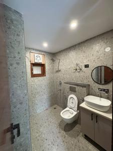 Image of 1350 Sq.ft 3 BHK Apartment / Flat for sale in Vasant Kunj, New Delhi for Rs. 20000000