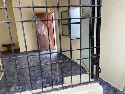 Balcony Image of 1000 Sq.ft 2 BHK Apartment / Flat for rent in Husainganj Lucknow for Rs. 16000