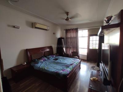 Bedroom Image of 1700 Sq.ft 3 BHK Apartment / Flat for sale in Renowned Bancourt Apartment, Sector 43 Gurgaon for Rs. 27000000