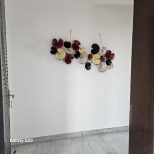 Bedroom Image of 2800 Sq.ft 4 BHK Builder Floor for rent in Unitech Residency Greens, Sector 46 Gurgaon for Rs. 75000