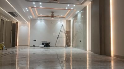 Living Room Image of 3105 Sq.ft 4 BHK Builder Floor for sale in Anand Vihar New Delhi for Rs. 60000000