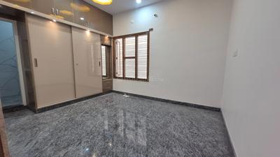 Bedroom Image of 2400 Sq.ft 3 BHK Duplex for sale in Vishveshwaraya Nagar Bengaluru for Rs. 18500000