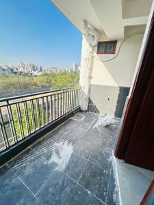 Balcony Image of 2000 Sq.ft 4 BHK Apartment / Flat for sale in Sector 37 Noida for Rs. 8500000