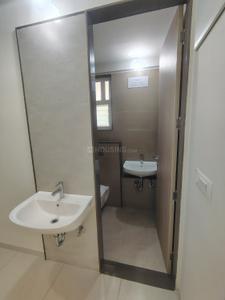 Bathroom Image of 1400 Sq.ft 2.5 BHK Apartment / Flat for sale in Riverview Hornbill Heights At Riverview City, Loni Kalbhor Pune for Rs. 10266000