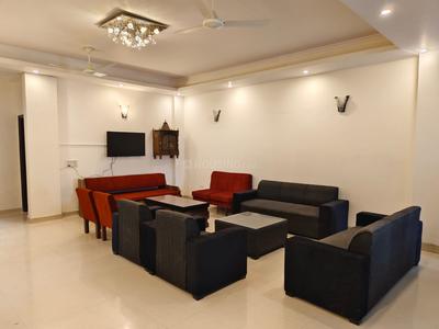 Hall Image of 3000 Sq.ft 4 BHK Independent House for rent in Sector 46 Noida for Rs. 70000