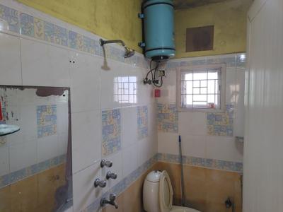 Image of 900 Sq.ft 2 BHK Apartment / Flat for rent in Kasba, Kolkata for Rs. 26000