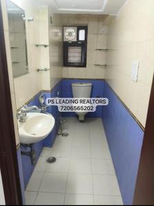 Bathroom Image of 1200 Sq.ft 2.5 BHK Builder Floor for sale in Hauz Khas New Delhi for Rs. 27500000