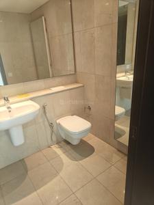 Bathroom Image of 2400 Sq.ft 3.5 BHK Apartment / Flat for sale in Panchshil Township, Kharadi Pune for Rs. 35500000