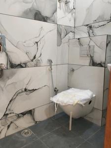 Bedroom Three Image of 1100 Sq.ft 3 BHK Apartment / Flat for sale in Vikaspuri New Delhi for Rs. 16500000