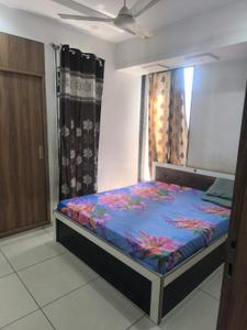 Bedroom Image of 600 Sq.ft 2 BHK Apartment / Flat for rent in DK City Courtyard, Radhika Park Rajkot for Rs. 15000