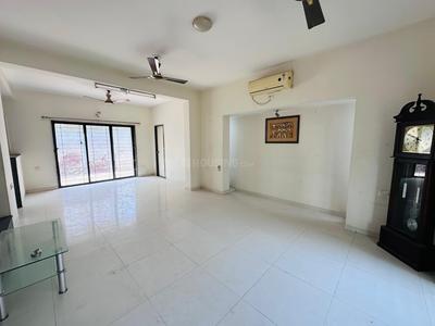 Hall Image of 4590 Sq.ft 4 BHK Independent House for sale in South Bopal Ahmedabad for Rs. 45000000