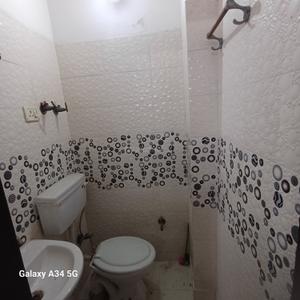 Bathroom Image of 600 Sq.ft 1 BHK Builder Floor for sale in Uday East Avenue, Sector 73 Noida for Rs. 2800000