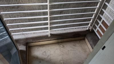 Balcony Image of 1100 Sq.ft 2 BHK Apartment / Flat for rent in Amanora Aspire Towers, Hadapsar Pune for Rs. 42000
