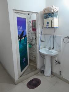 Bathroom Image of 609 Sq.ft 2 BHK Apartment / Flat for sale in Barasat Kolkata for Rs. 2000000