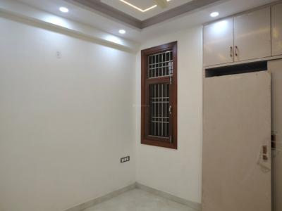 Bedroom Image of 1300 Sq.ft 3 BHK Builder Floor for sale in Shalimar Garden Ghaziabad for Rs. 9500000