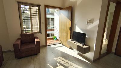 Hall Image of 450 Sq.ft 1 BHK Builder Floor for rent in Mahalakshmi Nagar Indore for Rs. 17500