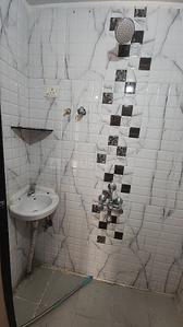 Bathroom Image of 650 Sq.ft 1 BHK Apartment / Flat for sale in Sharda Galaxy, Ulwe Navi Mumbai for Rs. 5400000