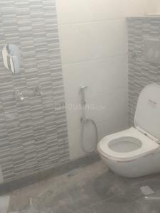 Bathroom Image of 850 Sq.ft 2 BHK Builder Floor for sale in Yamuna Vihar New Delhi for Rs. 8000000
