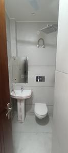 Image of 1360 Sq.ft 3 BHK Builder Floor for sale in Preet Vihar, New Delhi for Rs. 27500000