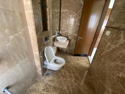 Image of 1740 Sq.ft 3 BHK Apartment / Flat for sale in Prabhadevi, Mumbai for Rs. 65000000