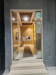 Image of 1200 Sq.ft 3 BHK Apartment / Flat for sale in Platinum Avenue, Khar West, Mumbai for Rs. 82500000
