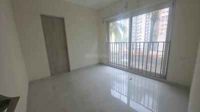 Bedroom Image of 518 Sq.ft 1 BHK Apartment / Flat for rent in Swastik Platinum, Vikhroli East Mumbai for Rs. 40000