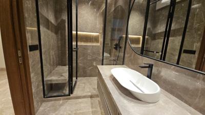 Image of 4500 Sq.ft 4 BHK Builder Floor for sale in Green Park Extension, New Delhi for Rs. 200000000