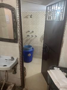 Bathroom Image of 700 Sq.ft 2 BHK Builder Floor for rent in Tagore Garden Extension New Delhi for Rs. 19000