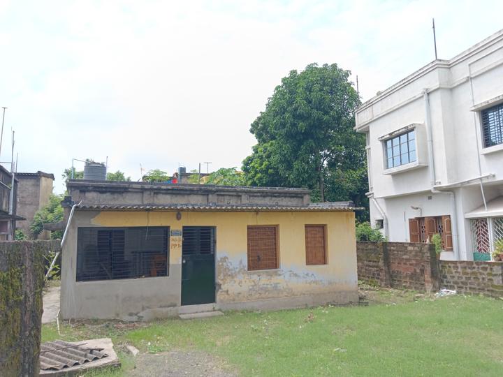 Behala parui pacca road Main Image 1