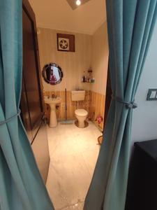 Bathroom Image of 1100 Sq.ft 3 BHK Builder Floor for sale in Pitampura New Delhi for Rs. 11000888