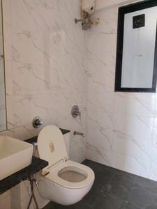 Common Bathroom Image of 1000 Sq.ft 2 BHK Apartment / Flat for rent in Sheth Vasant Oasis, Andheri East Mumbai for Rs. 85000