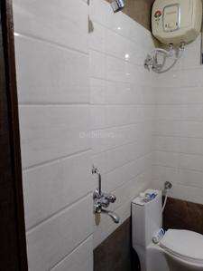 Bathroom Image of 700 Sq.ft 2 BHK Apartment / Flat for sale in Sector B Bhopal for Rs. 3000000