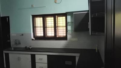 Kitchen Image of 950 Sq.ft 2 BHK Builder Floor for rent in Mannammoola Thiruvananthapuram for Rs. 10500