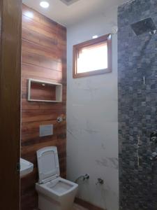 Bedroom One Image of 1125 Sq.ft 4 BHK Apartment / Flat for sale in Sector 38 Rohini New Delhi for Rs. 8500000