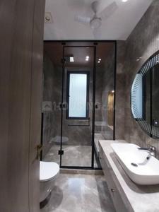 Bathroom Image of 5400 Sq.ft 4 BHK Builder Floor for sale in Safdarjung Development Area New Delhi for Rs. 200000000