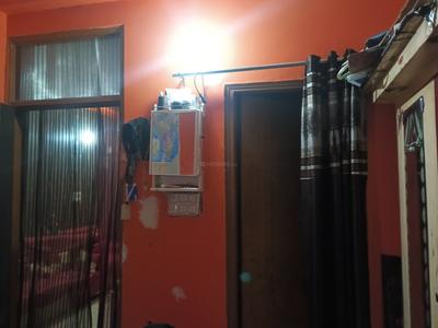 Bedroom Image of 400 Sq.ft 2 BHK Apartment / Flat for sale in Govindpuram Ghaziabad for Rs. 2300000