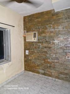 Bedroom Image of 375 Sq.ft 1 RK Apartment / Flat for rent in Meghdoot Trimurti, Borivali West Mumbai for Rs. 20000