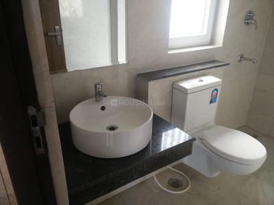 Image of 950 Sq.ft 2 BHK Builder Floor for sale in Shahdara, New Delhi for Rs. 7200000