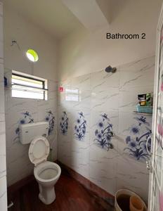 Bathroom Image of 900 Sq.ft 3 BHK Apartment / Flat for sale in Khardaha Kolkata for Rs. 2700000