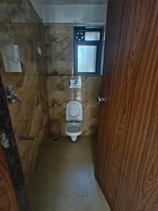 Bathroom Image of 2700 Sq.ft 3 BHK Apartment / Flat for rent in College Road Nashik for Rs. 45000