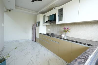 4 BHK Independent Builder Floor
