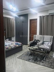 Bedroom Image of 2000 Sq.ft 3 BHK Builder Floor for rent in Sector 26 Noida for Rs. 60000