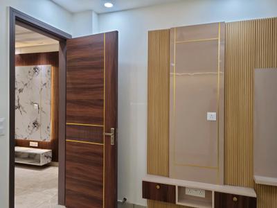 Bedroom Image of 900 Sq.ft 3 BHK Apartment / Flat for sale in Nawada New Delhi for Rs. 5000000
