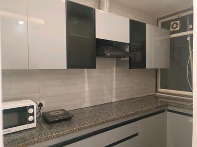 Kitchen Image of 1200 Sq.ft 1 BHK Apartment / Flat for rent in DLF Moulsari Enclave, DLF Phase 3 Gurgaon for Rs. 35000