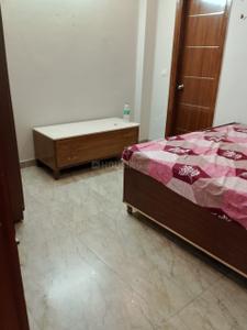 Bedroom Image of 1000 Sq.ft 2 BHK Builder Floor for rent in Sector 63 A Noida for Rs. 29000