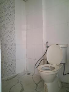 Bedroom One Image of 1150 Sq.ft 2.5 BHK Apartment / Flat for rent in Supertech Cape Town, Sector 74 Noida for Rs. 29000