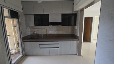 3.5 BHK Flat